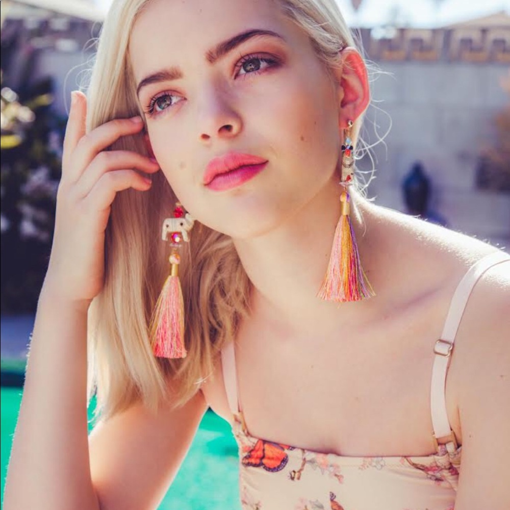 SJO Handmade Bombay Bengal Earrings w Red Tassels